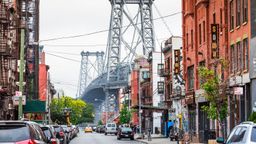 Vind goedkope vluchten van Londen naar New York LaGuardia