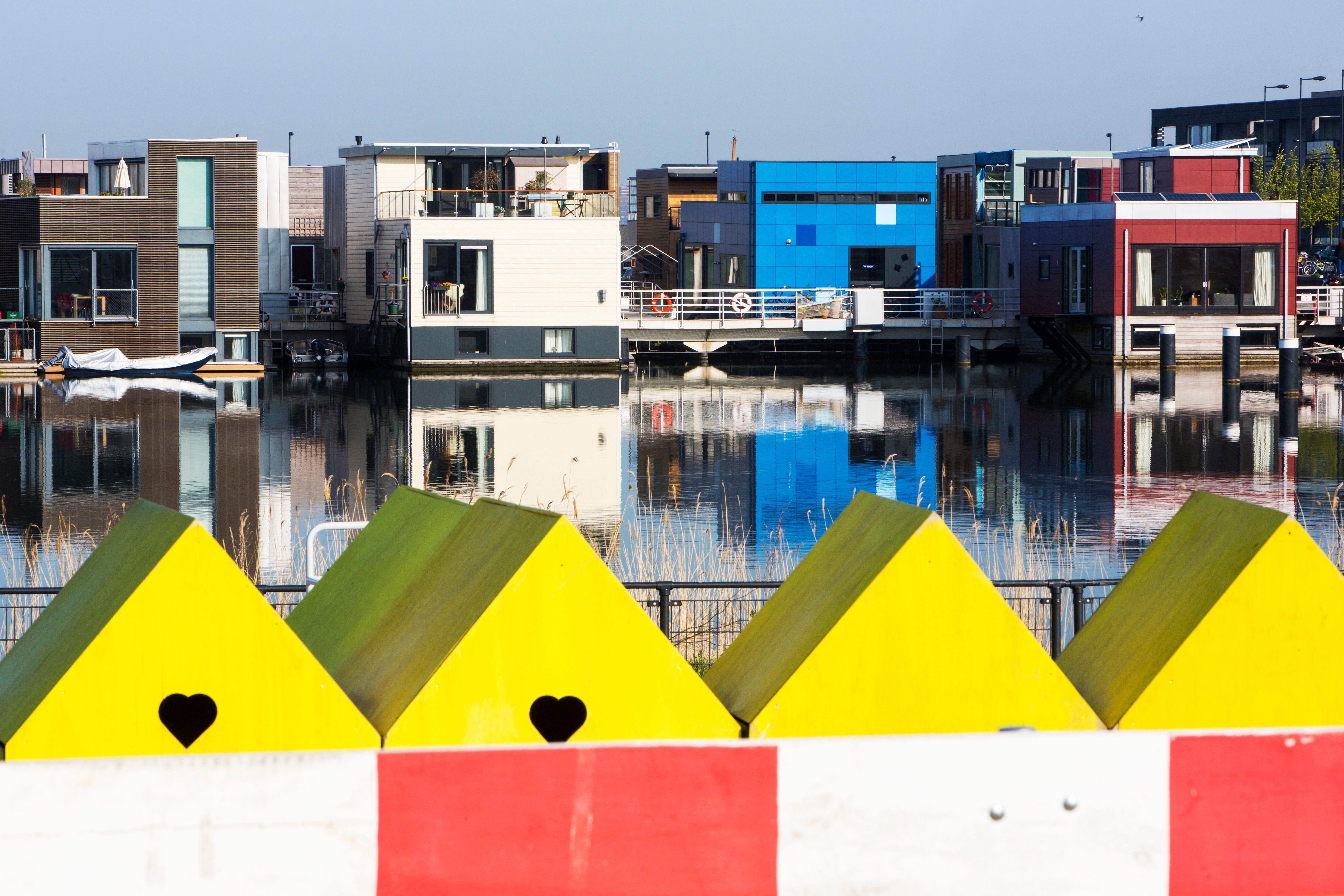 Vind goedkope vluchten van Brazili&euml; naar Amsterdam