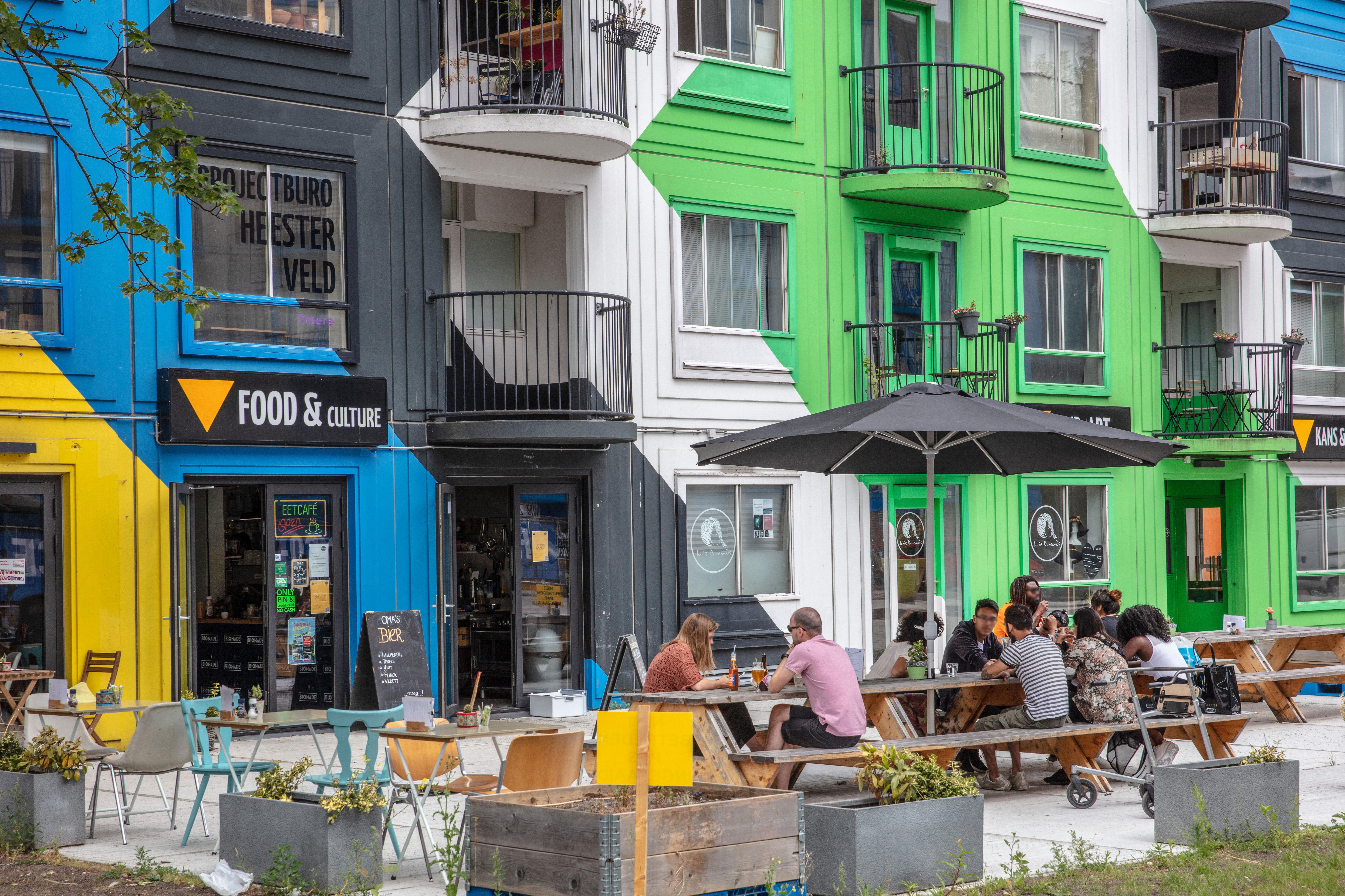 Vind goedkope vluchten van Duitsland naar Amsterdam