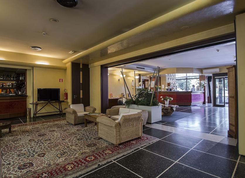 Lobby Foto's
