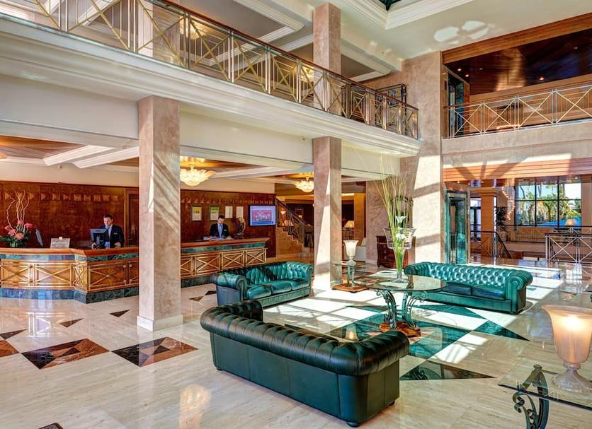 Lobby Foto's