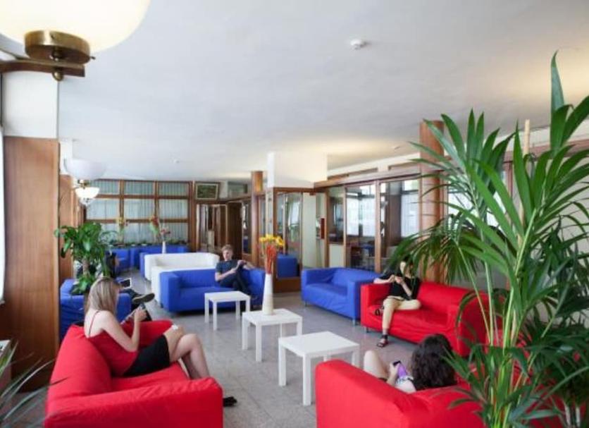 Lobby Foto's