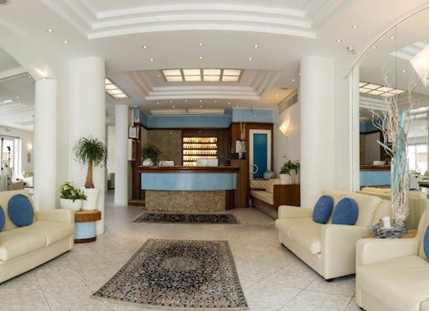 Lobby Foto's
