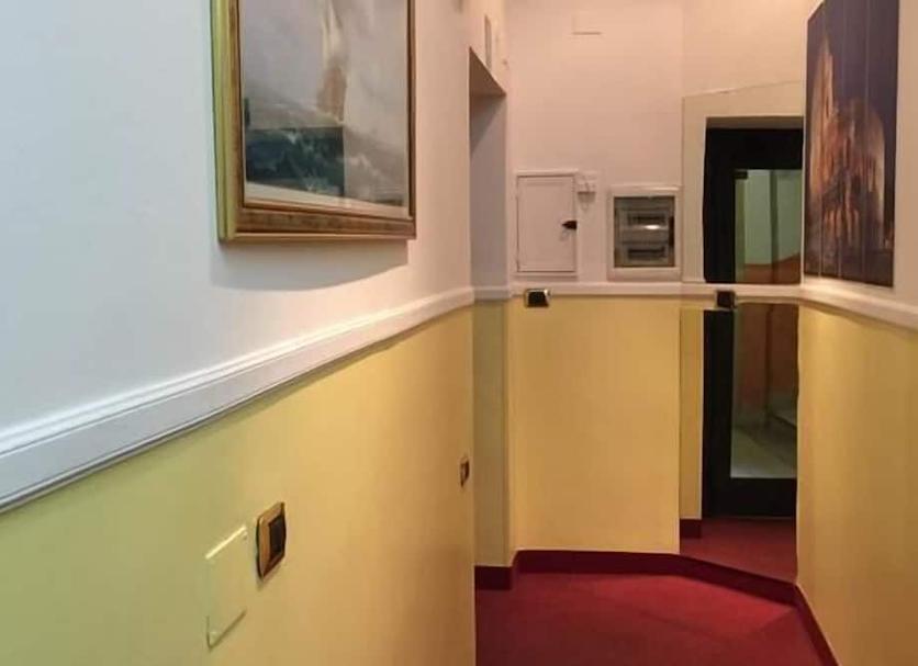 Kamervoorziening Foto's
