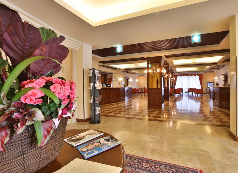 Lobby Foto's