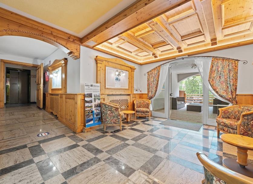 Lobby Foto's
