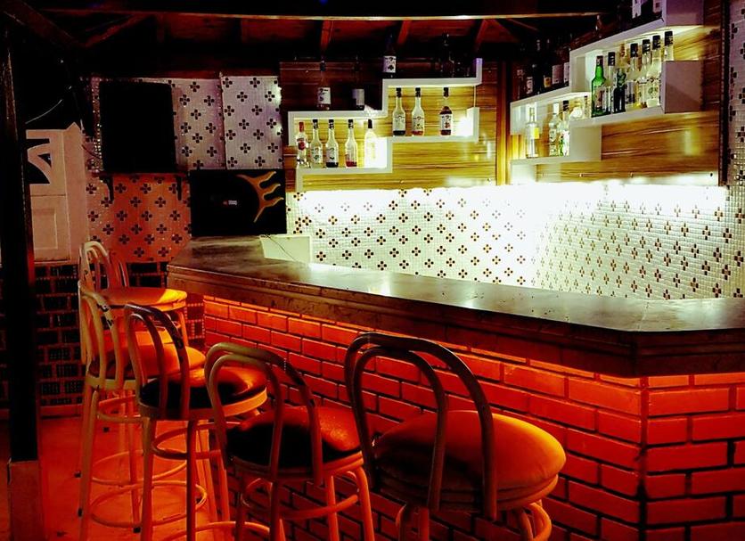 Bar Foto's
