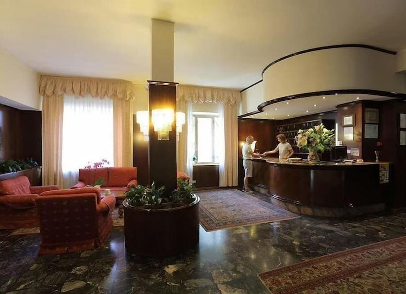 Lobby Foto's