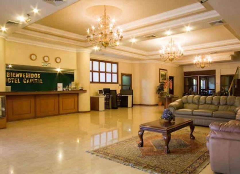 Lobby Foto's