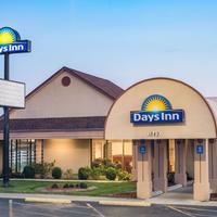 Days Inn by Wyndham Grove City Columbus South