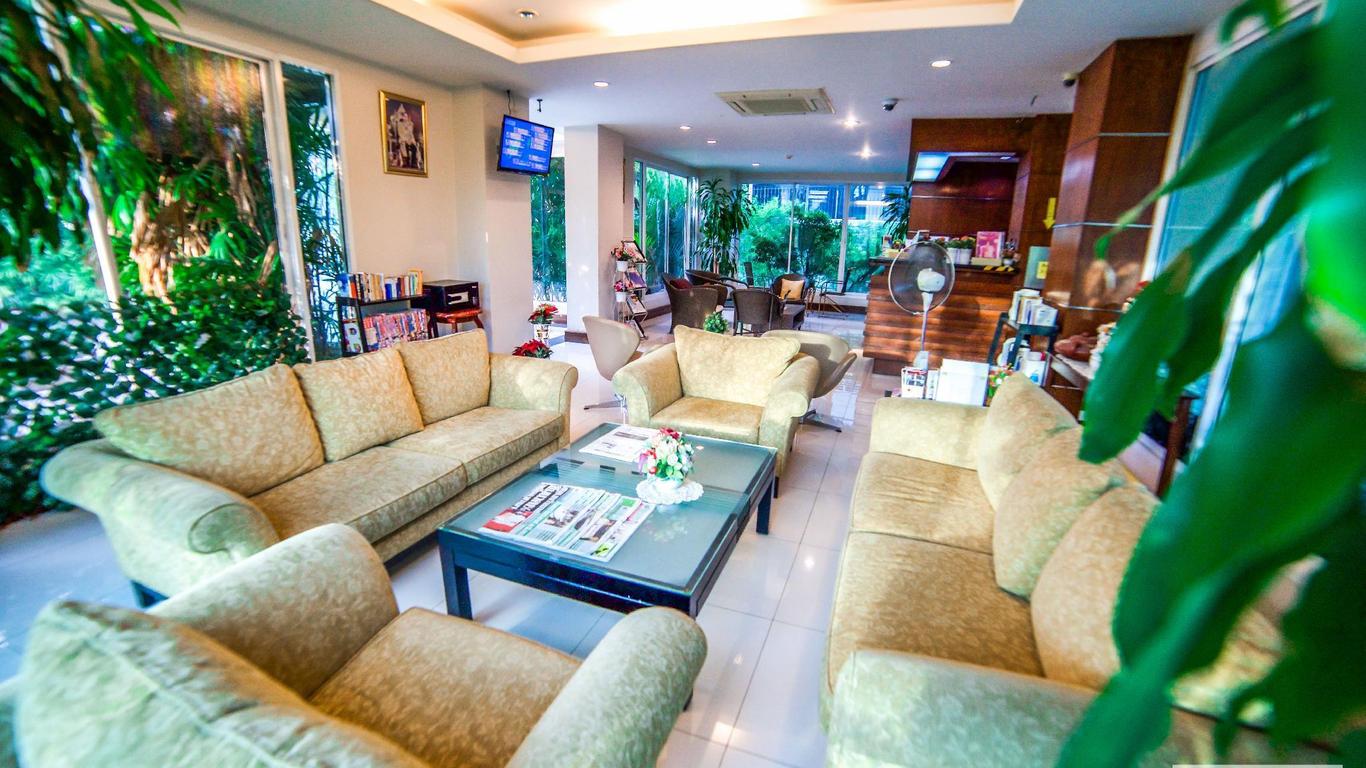 Kanavera Sriracha Hotel & Serviced Apartment