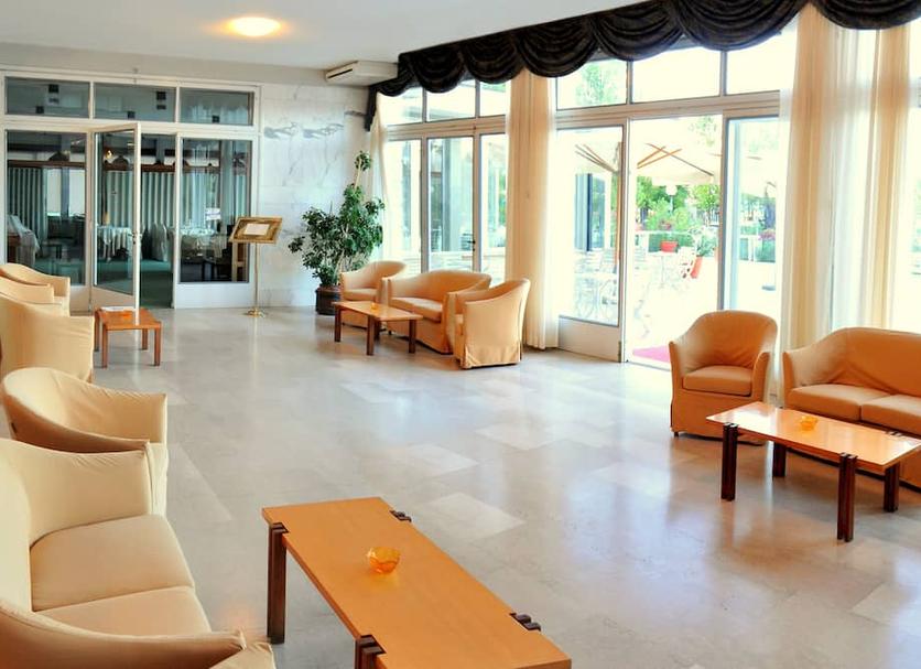 Lobby Foto's