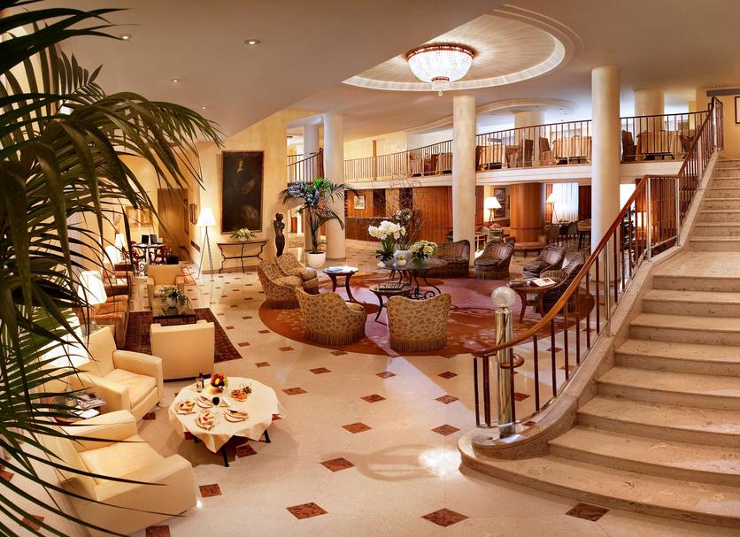 Lobby Foto's