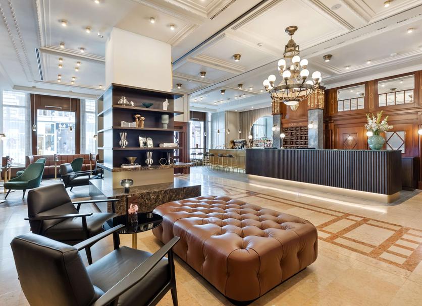 Lobby Foto's