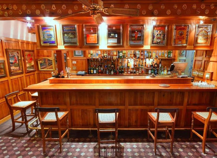 Bar Foto's