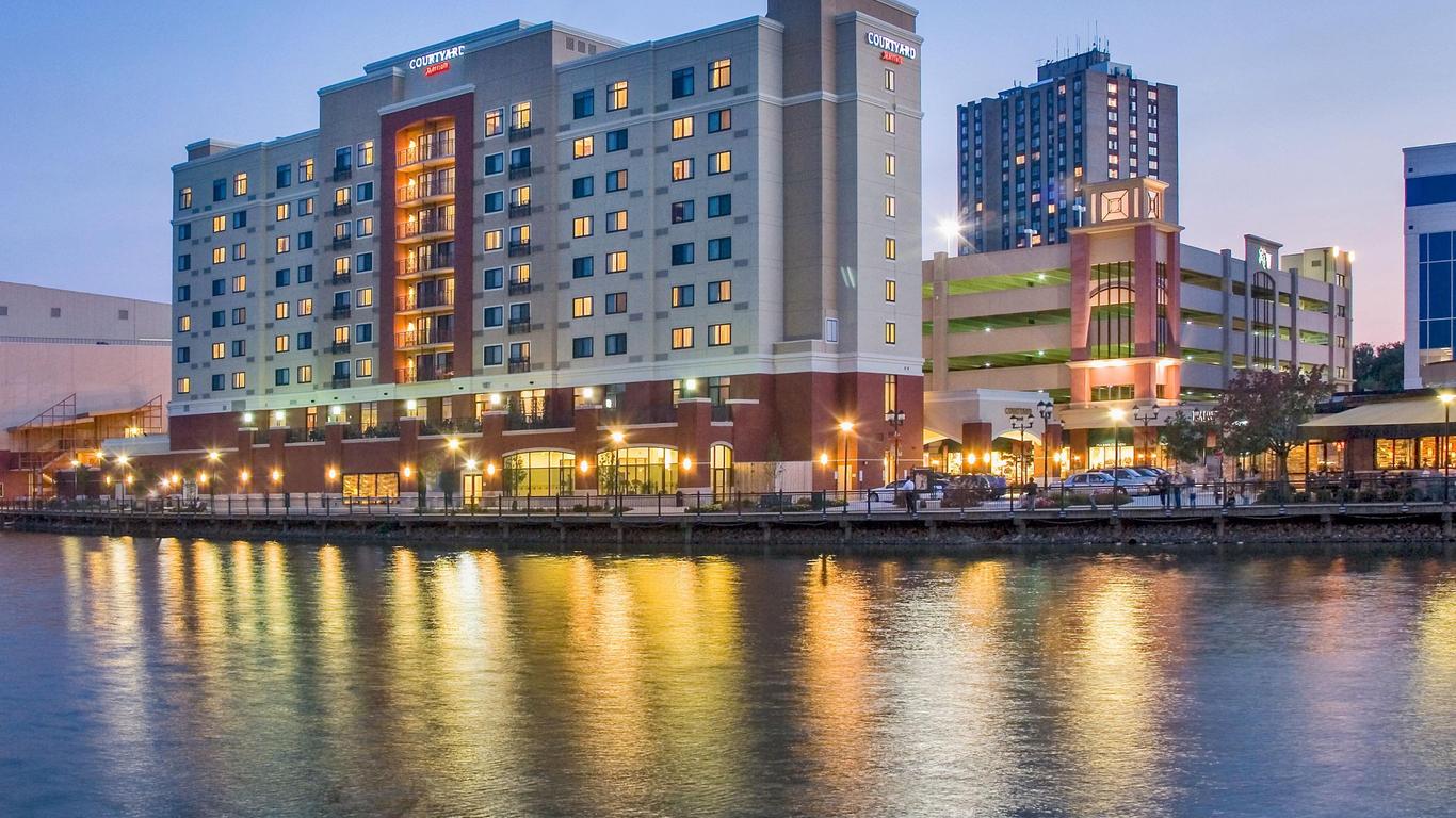 Courtyard by Marriott Gaithersburg Washingtonian Center