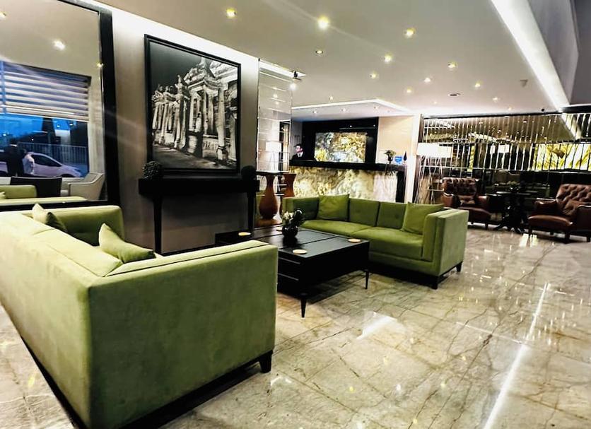 Lobby Foto's