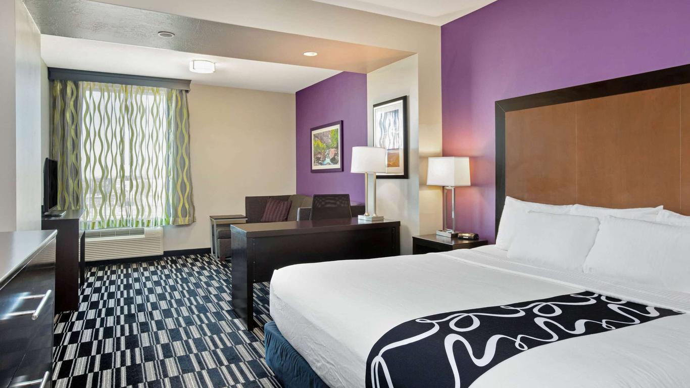 La Quinta Inn & Suites by Wyndham Cedar City