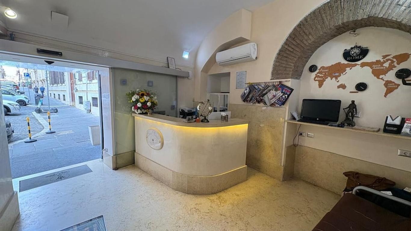 Hotel Elide