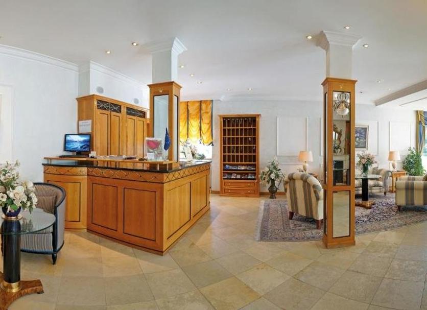 Lobby Foto's