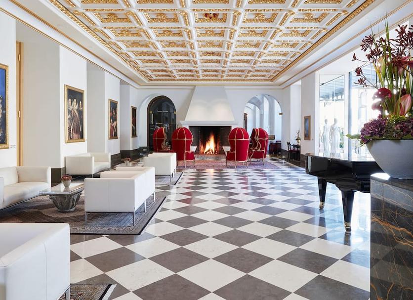 Lobby Foto's