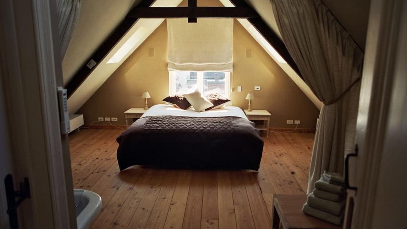 Bed and Breakfast 1669