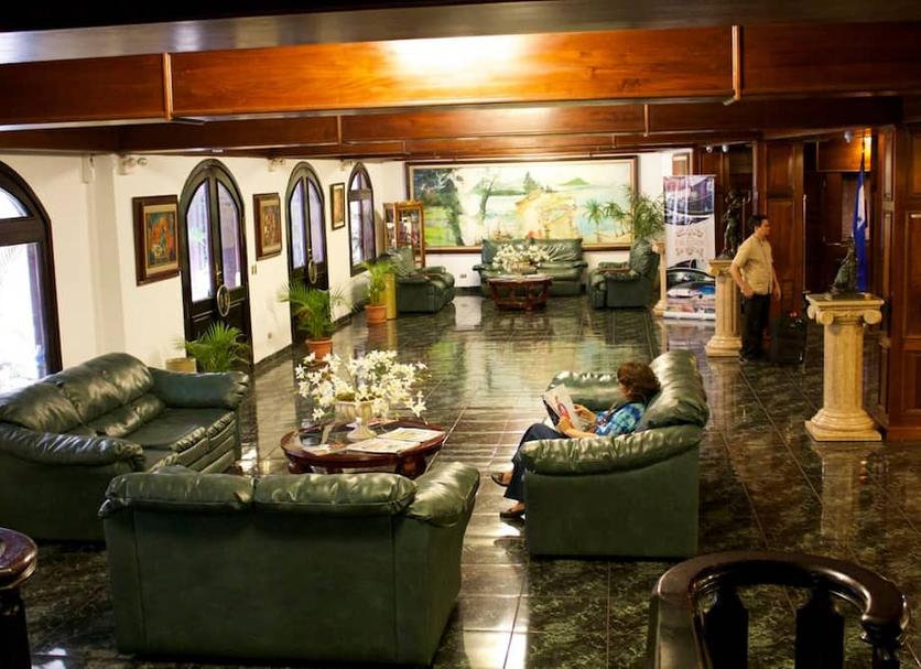 Lobby Foto's