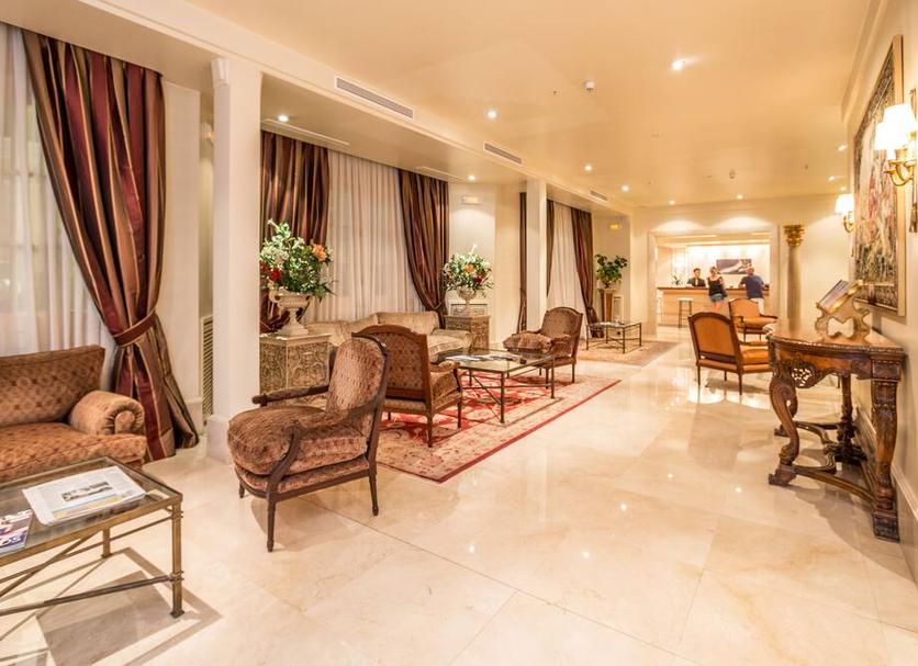 Lobby Foto's