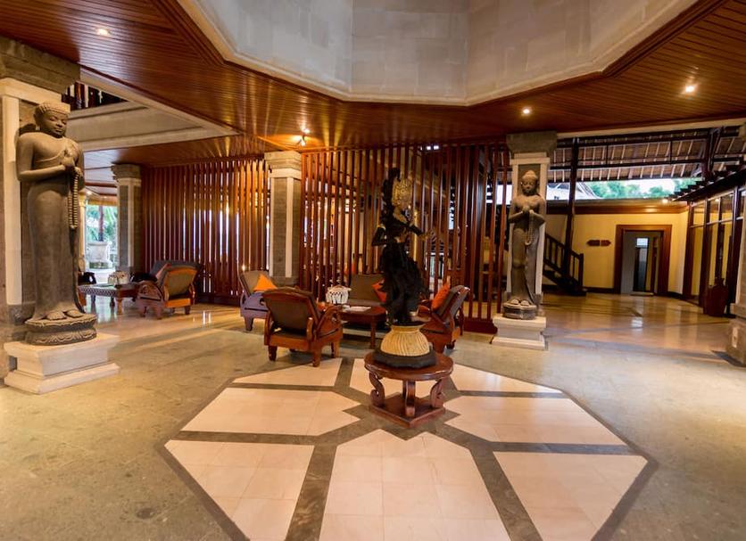 Lobby Foto's