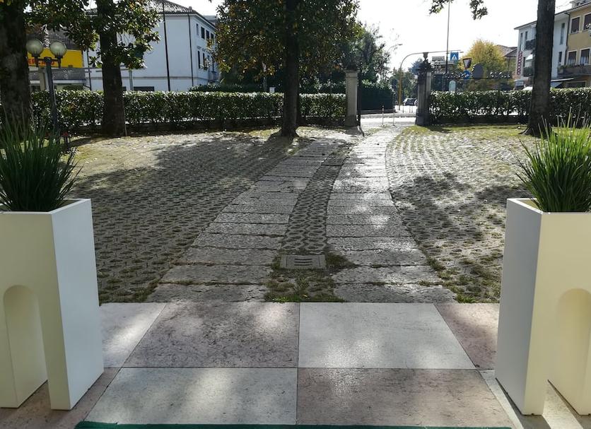 Buiten zicht Foto's