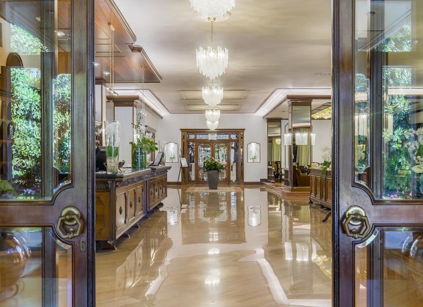 Lobby Foto's