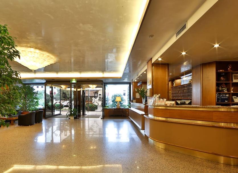 Lobby Foto's