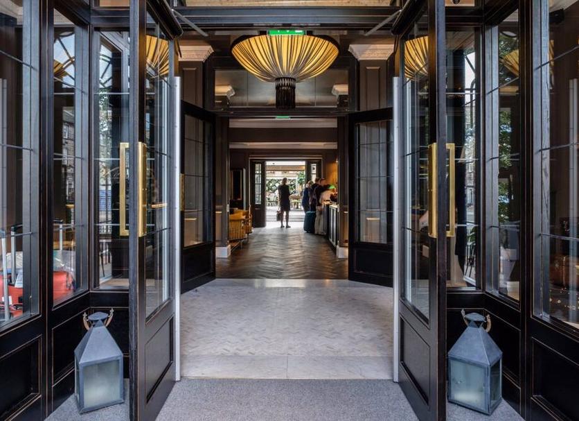 Lobby Foto's