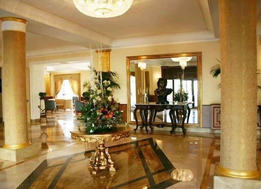 Lobby Foto's