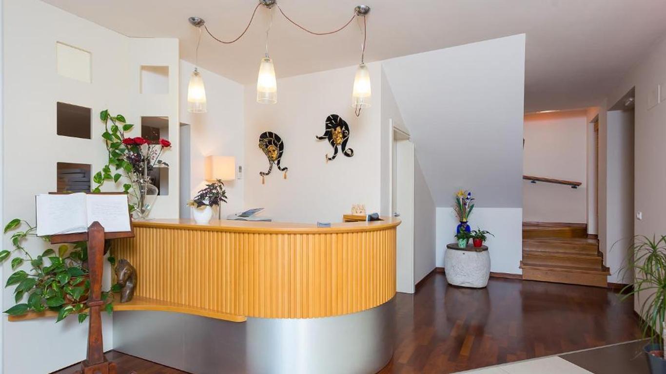 Bed and Breakfast Kolo Adults only