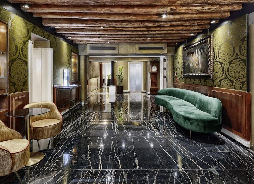 Lobby Foto's