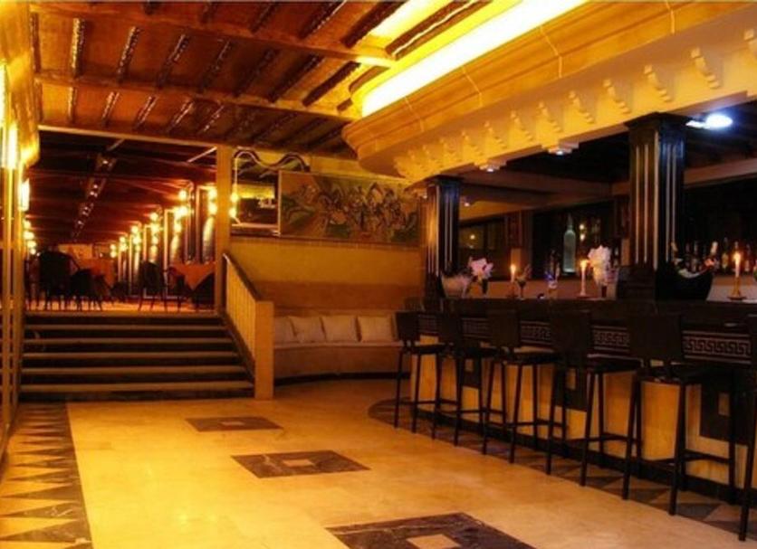 Bar Foto's
