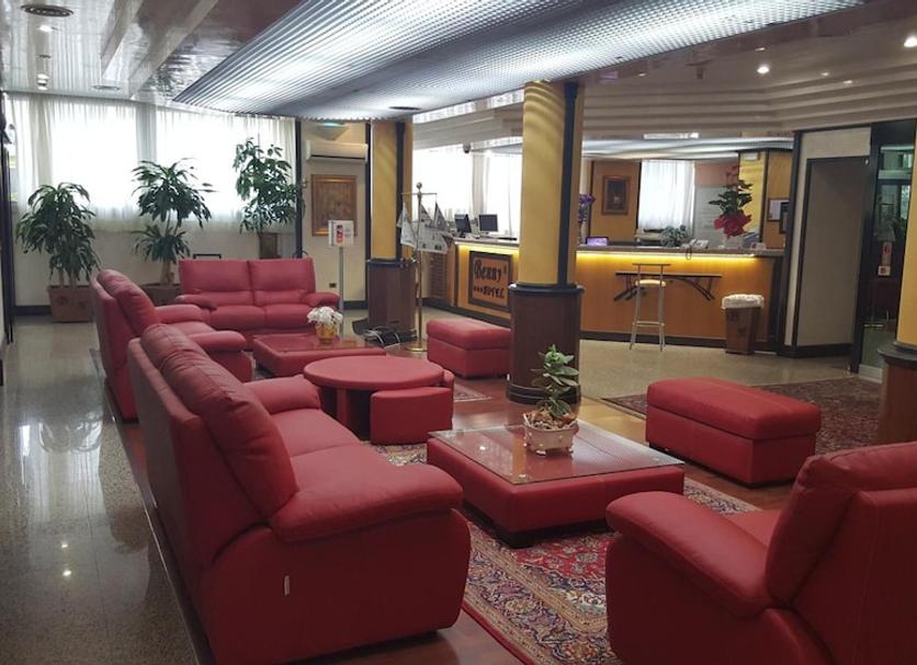 Lobby Foto's