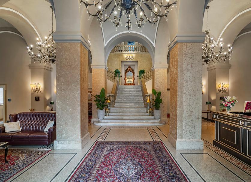 Lobby Foto's