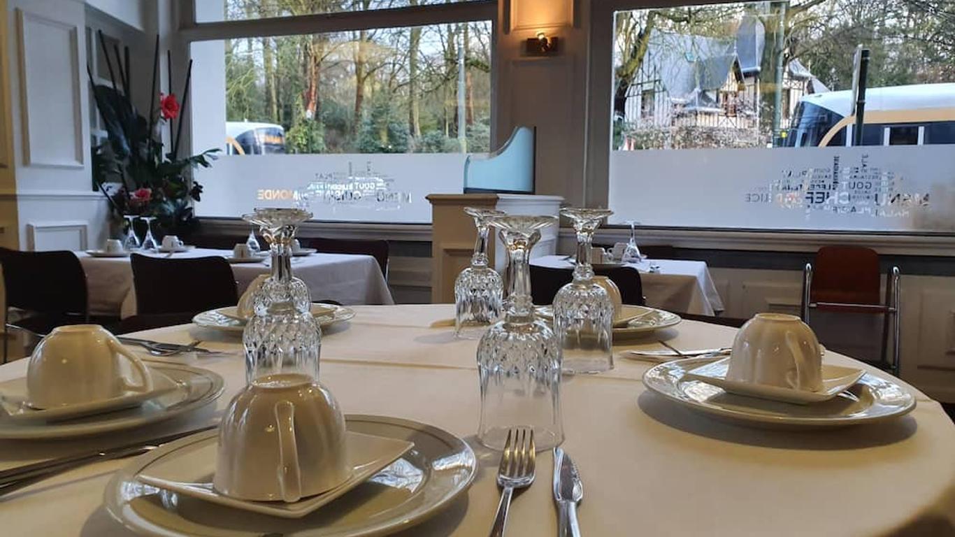 Le Centenaire Apparthotel