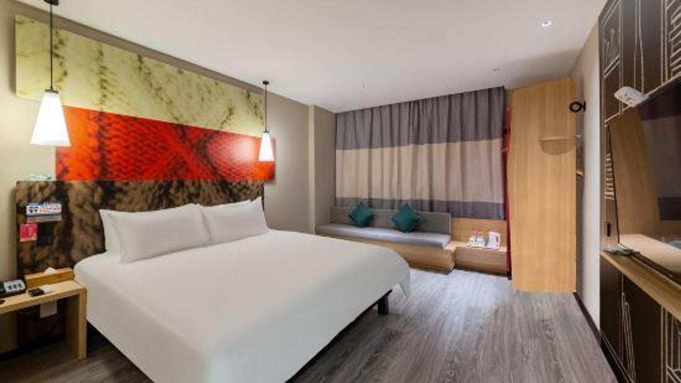 Ibis Lianyungang Suning Plaza