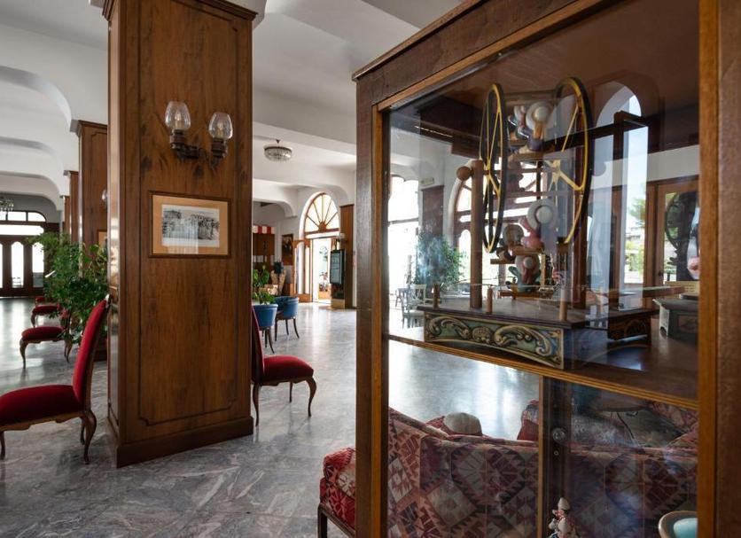Lobby Foto's