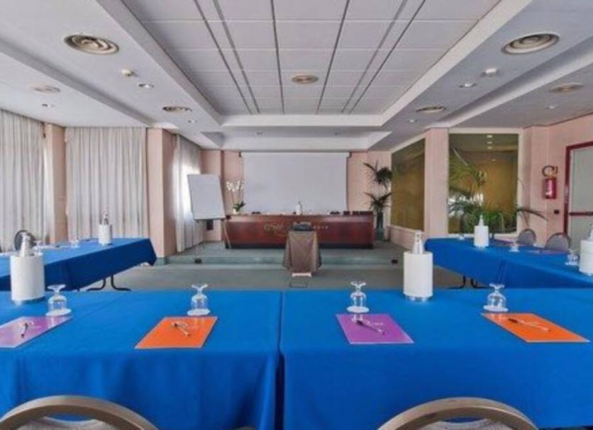 Vergaderzaal Foto's