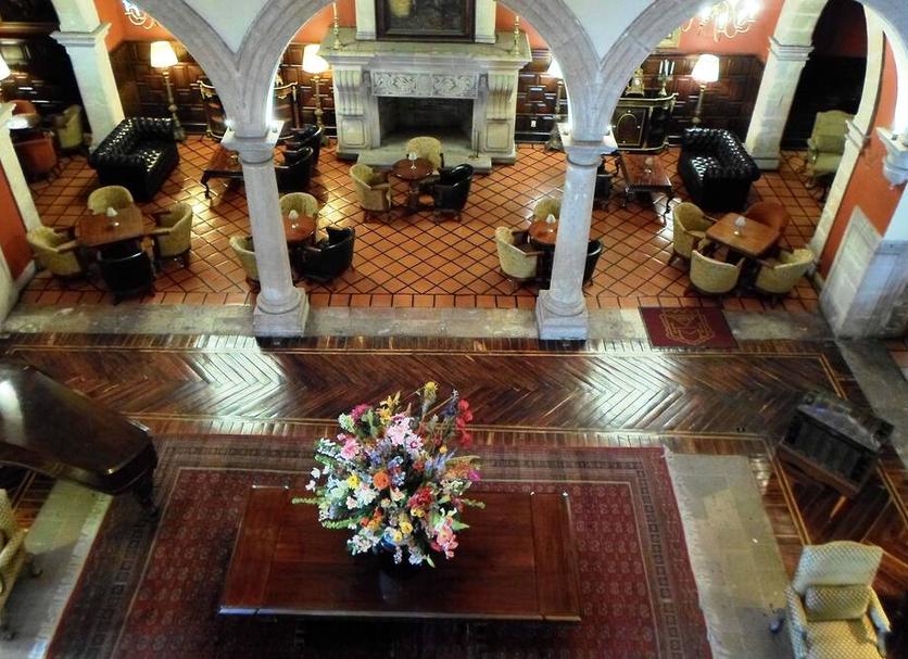 Lobby Foto's