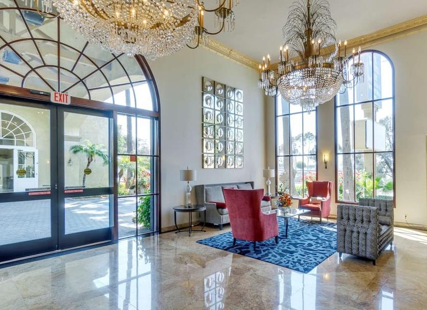 Lobby Foto's