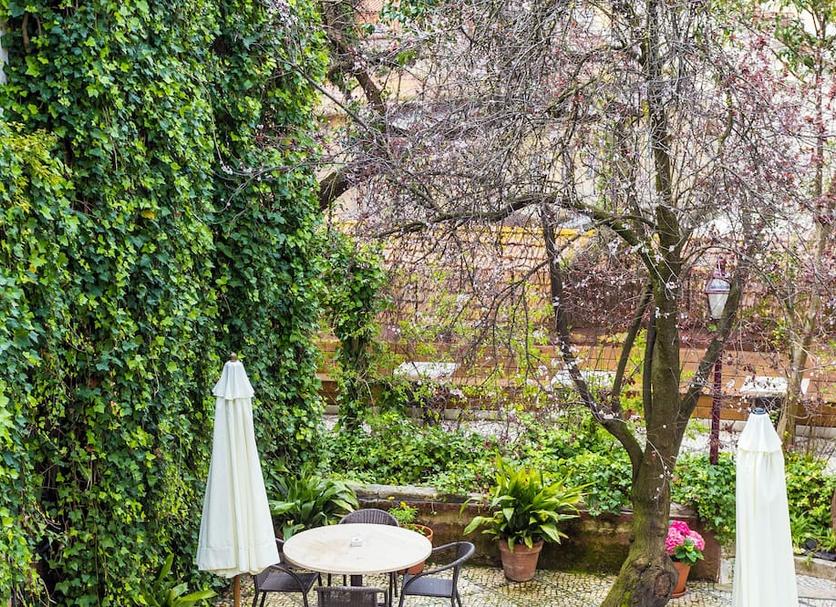 Buiten zicht Foto's