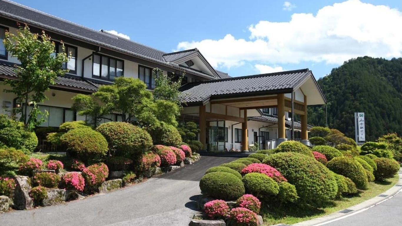 Nezame Hotel