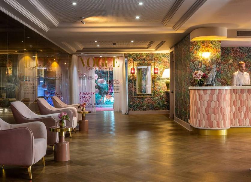 Lobby Foto's