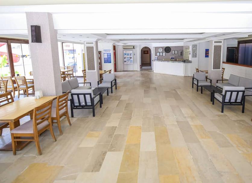 Lobby Foto's
