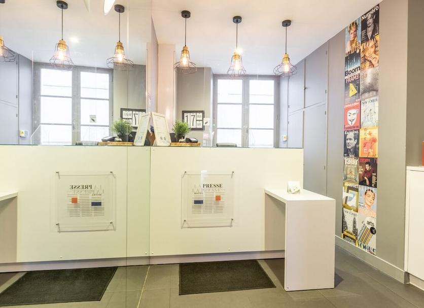 Kamervoorziening Foto's